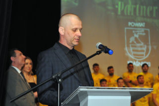 Prezes Stali Kraśnik przedstawia swoją prawdę o klubie. Jakub Rzeźniczak zarzuca mu nieszczerość