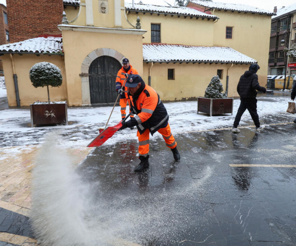 Śnieżyce uderzyły w Hiszpanię! Te zdjęcia mogą szokować