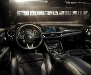 Alfa Romeo Stelvio Veloce Ti (2021)