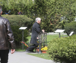 Wielka Sobota Jarosława Kaczyńskiego