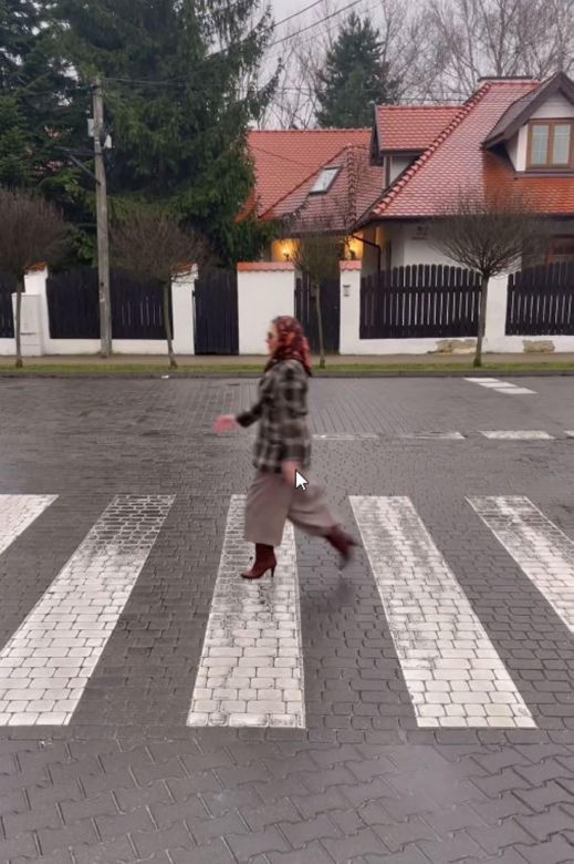 Ola Kwaśniewska jak Elżbieta II