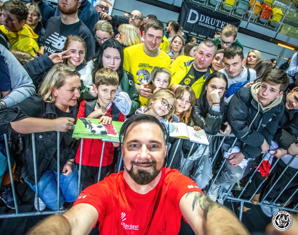 Świąteczne granie z Kubą Błaszczykowskim w Częstochowie ZDJĘCIA