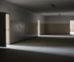 Samotność w Poznaniu. Jak to możliwe, że ciało 86-latka leżało niezauważone przez lata?