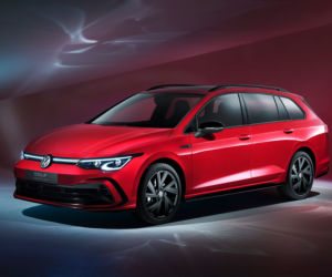 (2021) Volkswagen Golf Variant R Line