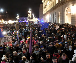 Lex TVN. Protesty w obronie mediów w całej Polsce. Największy w Warszawie