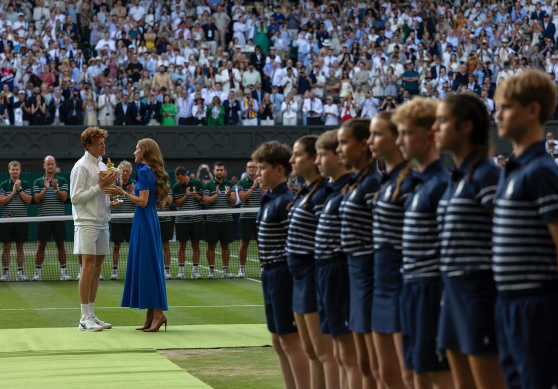 Tak wyglądał rok 2025 w rodzinie królewskiej! Nieznane zdjęcia Kate i Williama