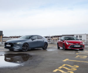 Toyota Corolla 2.0 Hybrid Dynamic Force 184 KM e-CVT vs Mazda 3 Skyactiv-X 180 KM 6MT AWD