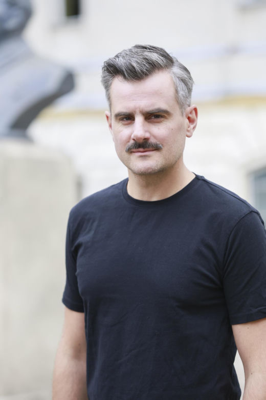 Antoni Pawlicki kiedyś i dziś. Tak przez lata zmieniał się gwiazdor serialu "Czas honoru"