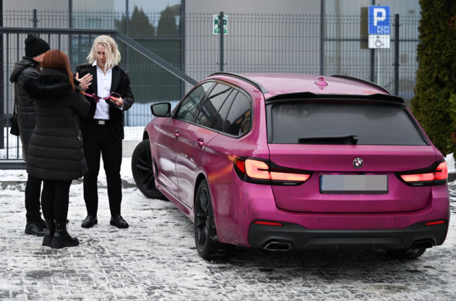 SKOLIM robi masę, ja fast food i kiełbasę