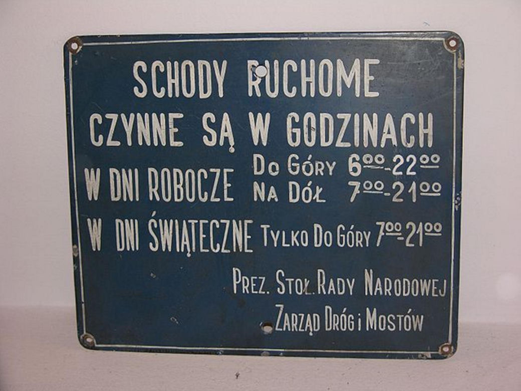 W tej toalecie w samym sercu Warszawy poczujecie powiew historii. Oto atrakcja, o której nigdy nie słyszeliście! 