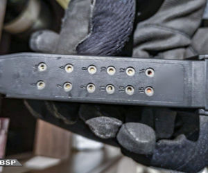 AK-47, pistolet Glock, tysiące tabletek, a to nie wszystko. Spektakularna akcja CBŚP w Krakowie