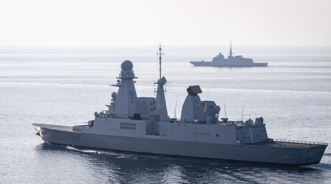 Francuska tarcza nad Bałtykiem. Fregata „Chevalier Paul” w Gdyni, „Charles de Gaulle” w Malmö i rosyjskie testy odporności