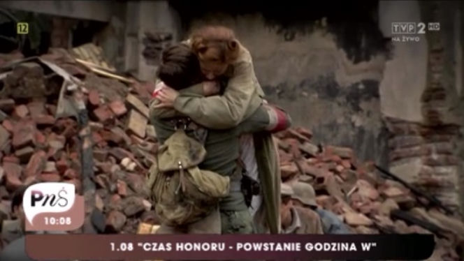 Pytanie na śniadanie na planie 7 sezonu Czasu honoru. Magdalena Różczka, Maciej Zakościelny