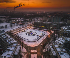 Kraków niczym Las Vegas. Takich zdjęć nocnego miasta jeszcze nie widziałeś!