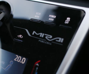 Toyota Mirai zarejestrowana w Polsce