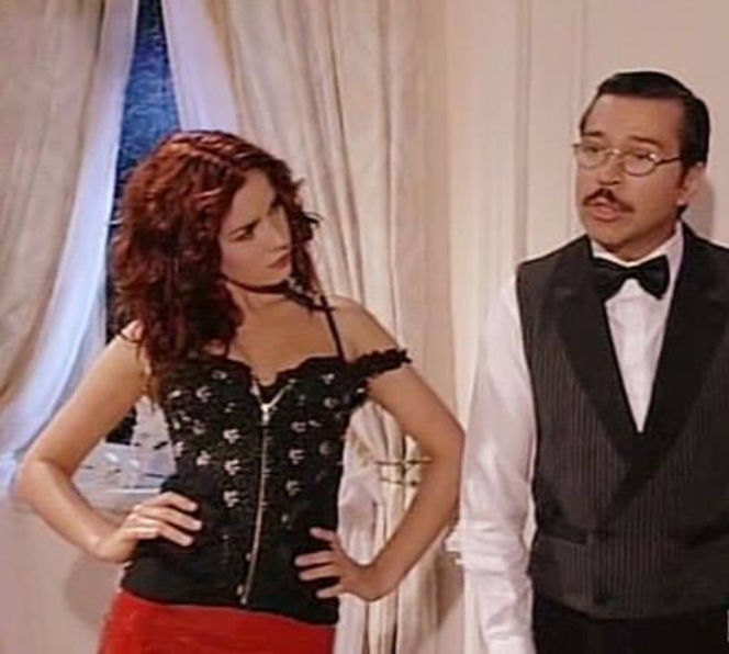 Zbuntowany anioł. Milagros (Natalia Oreiro), Bernardo (Osvaldo Guidi)