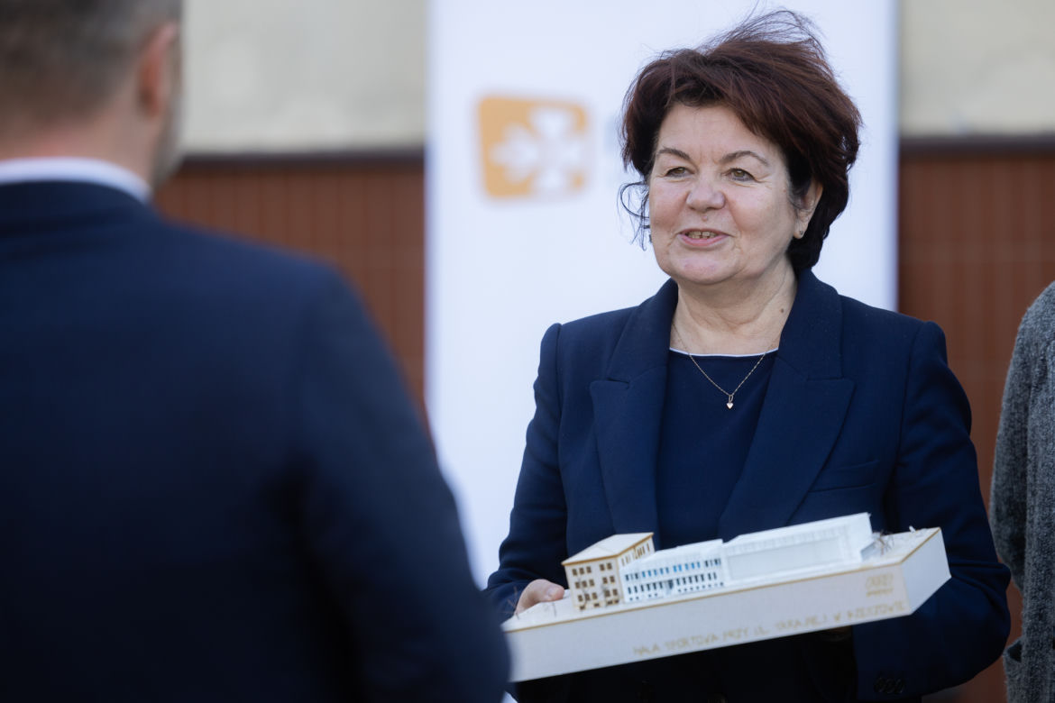 Rozbudowa SP nr 13 na os. Staromieście
