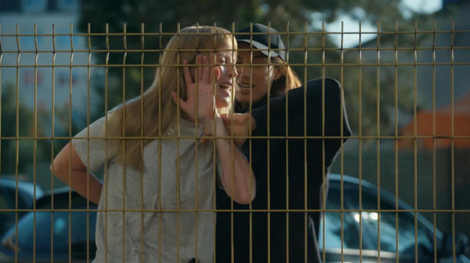 Barwy szczęścia odc. 3311. Agnieszka (Katarzyna Tlałka), Celina (Orina Krajewska)