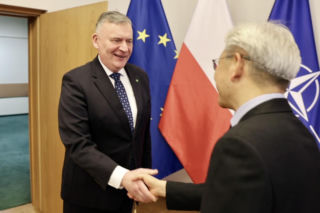 Polonizacja czołgów K2 i wyrzutni Homar-K. Wiceminister Bejda spotkał się z Ambasadorem Korei