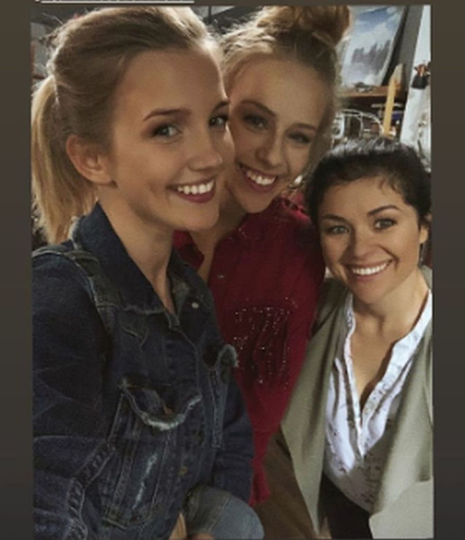 M jak miłość po wakacjach 2020. Kinga (Katarzyna Cichopek), Alicja Ostolska (Ala), Ewka (Jowita Chwałek)