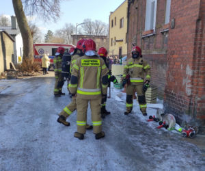Ostróda: Ewakuacja przy ul. Garnizonowej. Mężczyzna groził, że wysadzi mieszkanie