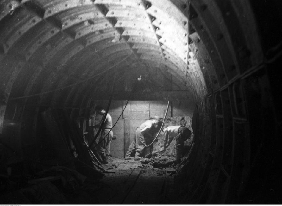 Metro w Warszawie: historia warszawskiego metra