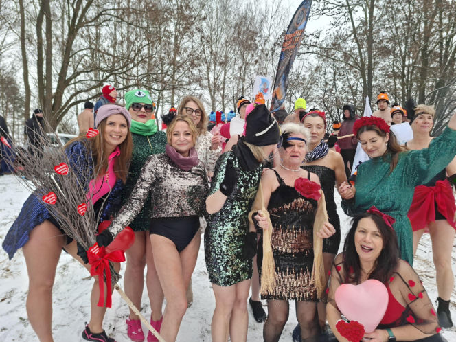 Historyczny I Zlot Morsów w Starachowicach