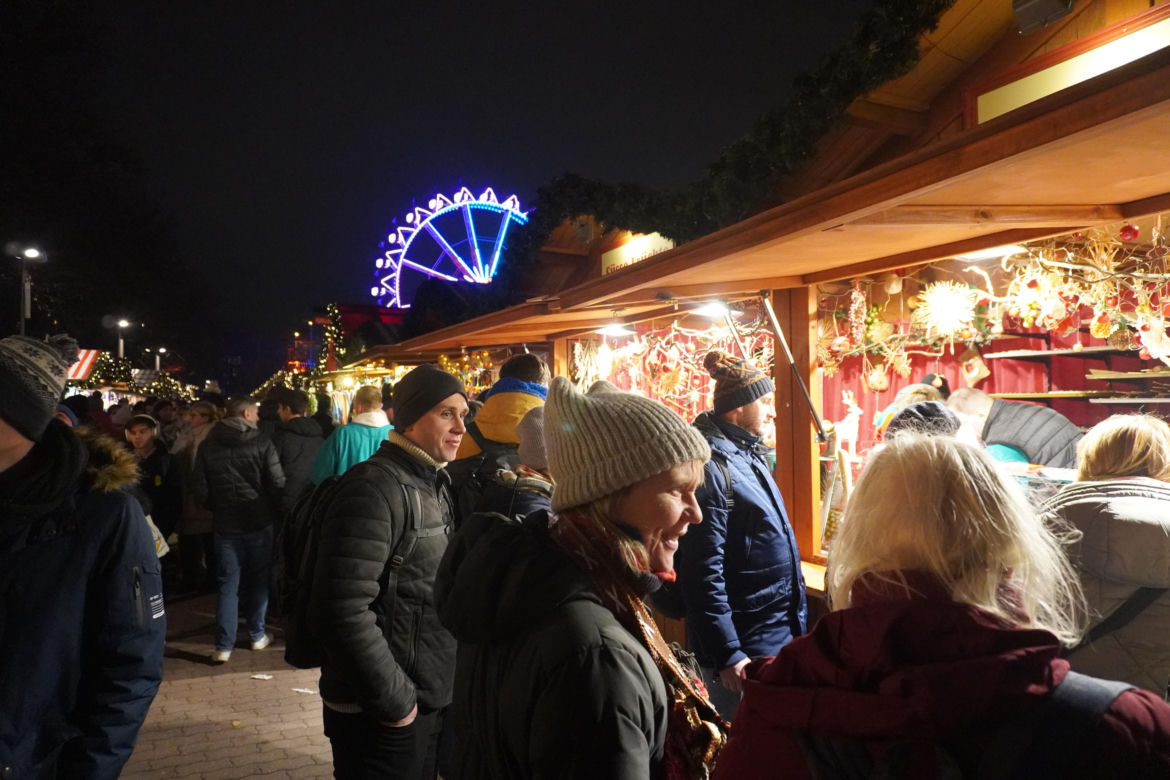 Weeihnachtsmarkt na Alexanderplatz