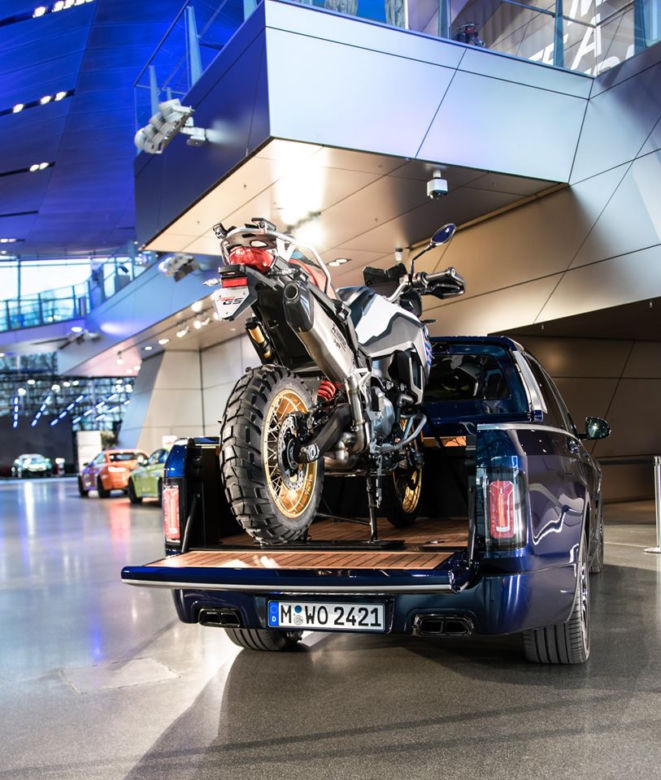 BMW X7 Pickup
