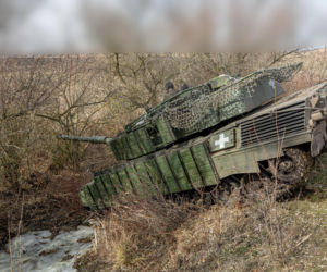 Stare, ale zabójczo skuteczne Leopardy 1. Od krytyki po kluczowe wsparcie