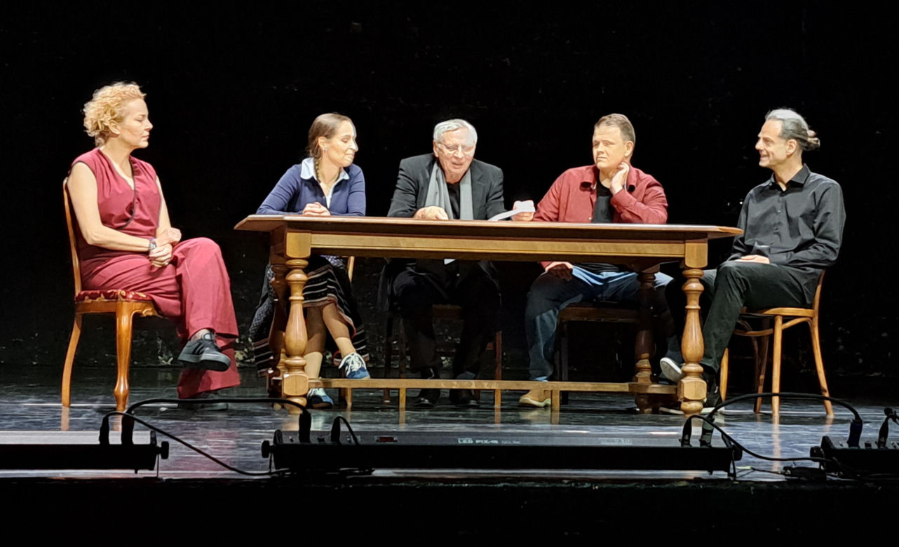 Spektakl "Próby" w Teatrze im. L. Solskiego w Tarnowie