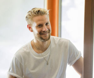 Sebastian Fabijański przeszedł ogromną metamorfozę. Kiedyś twardziel, dziś podbija taneczny parkiet