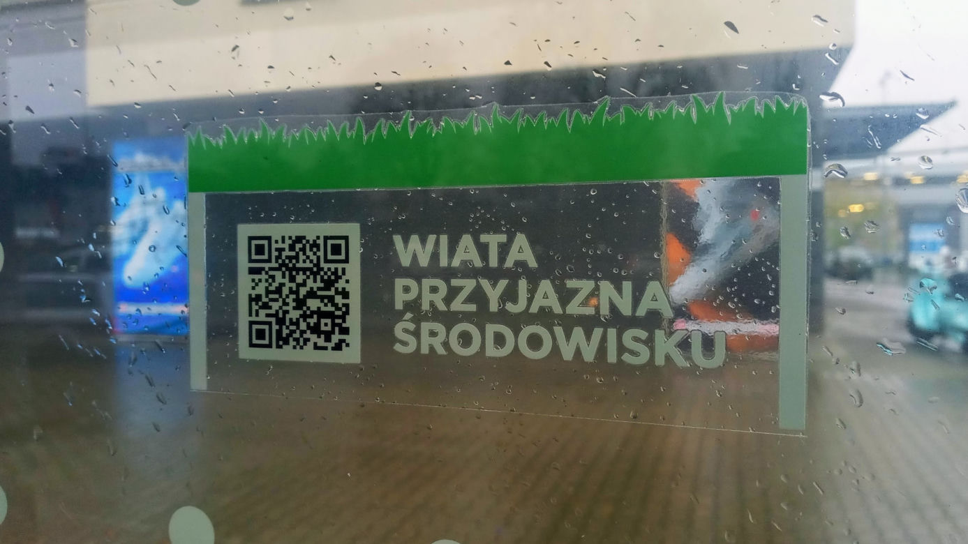 Eko-wiata przystankowa na Turzynie