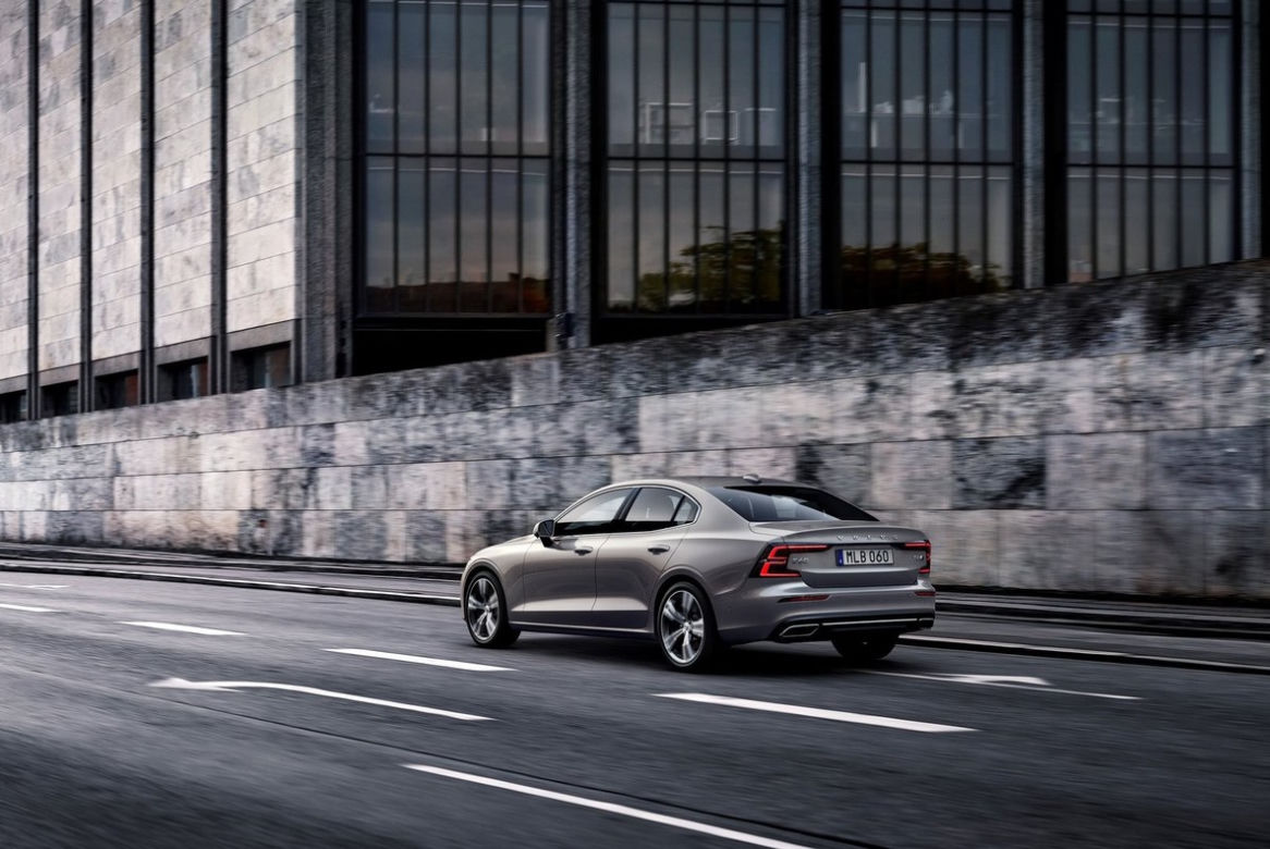 nowe Volvo S60