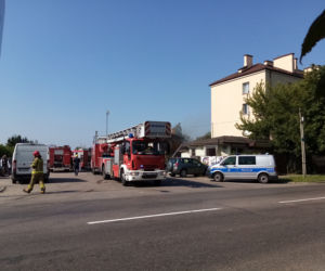 Białystok. Pożar przy dworcu PKP. Na miejscu kilka jednostek straży pożarnej [ZDJĘCIA]