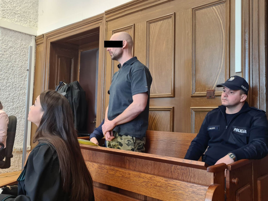 Zabójstwo na ul. Czudeckiej w Rzeszowie. Ruszył proces Arkadiusza M. [GALERIA]