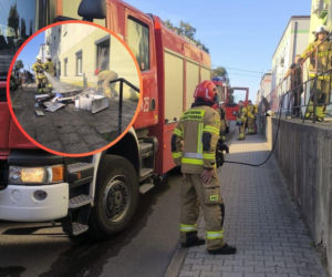 W mieszkaniu wybuchł pożar. Strażacy znaleźli tam nieprzytomną kobietę