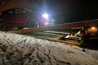 Strzelce Opolskie: Nietrzeźwi rodzice wieźli dzieci. Teraz czeka ich sąd rodzinny 