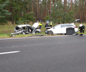 Wypadek na DK 10 w Przyłubiu! TRZY osoby poszkodowane! [ZDJĘCIA] 