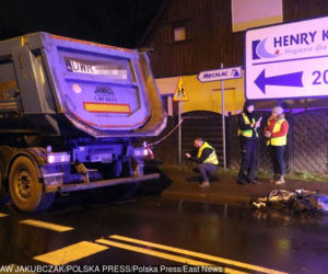Tragiczny wypadek we Wrocławiu. Nie żyje 10-letni chłopczyk. Przechodził przez pasy...