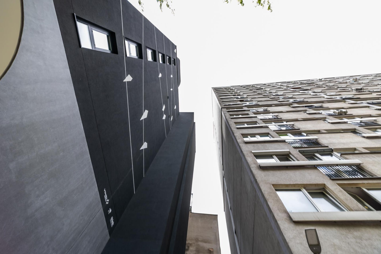 Krochmalna 44 w Warszawie. Tak wygląda apartamentowiec