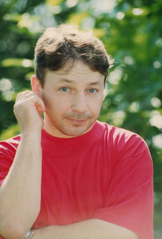 Zbigniew Zamachowski kiedyś i dziś. Tak przez lata zmieniał się głos Shreka i aktor z "Trzech kolorów"