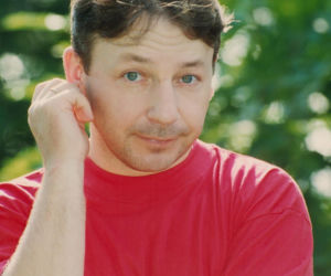 Zbigniew Zamachowski kiedyś i dziś. Tak przez lata zmieniał się głos Shreka i aktor z Trzech kolorów