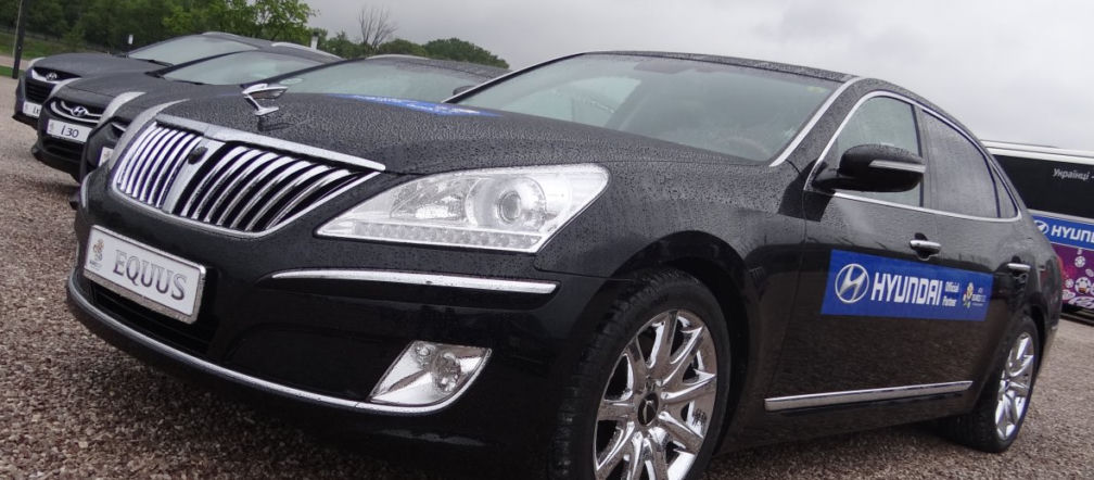 Hyundai Equus