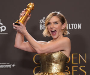 Pamela znów jest blondynką! Zobacz kreacje ze Złotych Globów