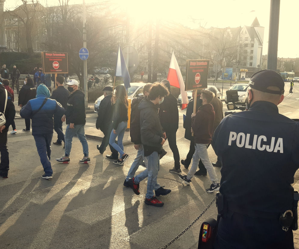 Stop podwyżkom za wodę! Uliczny protest mieszkańców Tarnowa