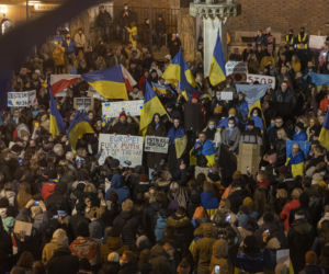 Wrocław. Kilka tysięcy osób protestowało przeciwko agresji na Ukrainę