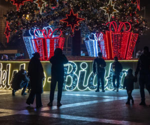 To najbardziej świąteczne miasto w województwie śląskim. Częściowo znajduje się w Małopolsce
