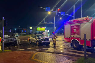 Nocny wypadek w Łomży. Jedna osoba trafiła do szpitala na badania