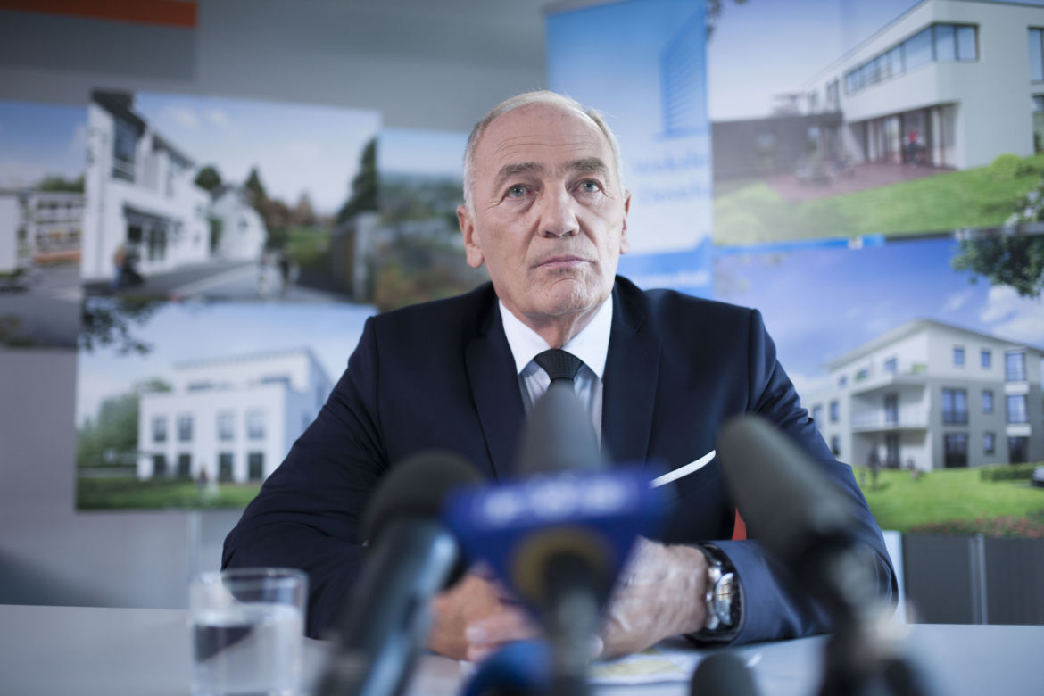 Pierwsza miłość. Karol Weksler (Karol Strasburger)